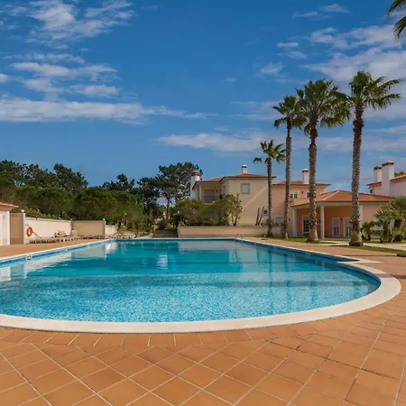 Penthouse Casa Astona Apartment Amoreira (Leiria)